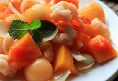 木瓜百合炒虾球的简单做法_木瓜百合炒虾球怎么做最好吃？