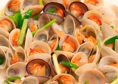 姜葱炒青蛤的简单做法_姜葱炒青蛤怎么做最好吃？