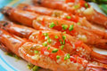 芦笋蒜蓉烤虾的简单做法_芦笋蒜蓉烤虾怎么做最好吃？