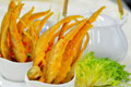 香酥小刀鱼的简单做法_香酥小刀鱼怎么做最好吃？