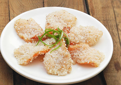 粉蒸虾的简单做法_粉蒸虾怎么做最好吃？