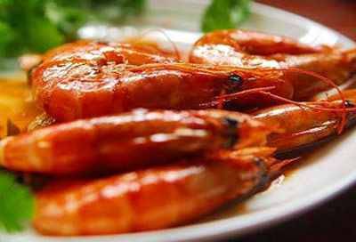 红酒茄汁虾的简单做法_红酒茄汁虾怎么做最好吃？