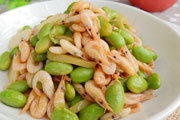 河虾焖毛豆的简单做法_河虾焖毛豆怎么做最好吃？
