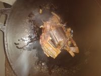 鳗鱼干煮龙须面怎么做好吃_鳗鱼干煮龙须面的做法