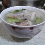 小油菜龙头鱼汤怎么做好吃_小油菜龙头鱼汤的做法