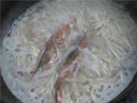 芹香鲜虾汤面怎么做好吃_芹香鲜虾汤面的做法