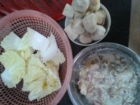 白菜鱼丸煮蚬汤怎么做好吃_白菜鱼丸煮蚬汤的做法