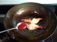 芦笋茄汁烩对虾怎么做好吃_芦笋茄汁烩对虾的做法