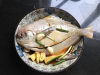 【手工美食】炸锅版烤鲳鱼怎么做好吃_【手工美食】炸锅版烤鲳鱼的做法
