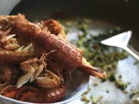 椒盐濑尿虾怎么做好吃_椒盐濑尿虾的做法