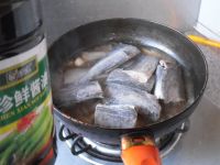 家常烧刀鱼怎么做好吃_家常烧刀鱼的做法