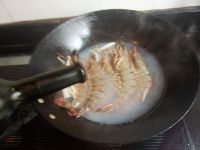 水煮大对虾怎么做好吃_水煮大对虾的做法