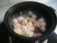 虾肉菠菜丸子汤怎么做好吃_虾肉菠菜丸子汤的做法
