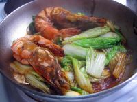白菜烧大虾怎么做好吃_白菜烧大虾的做法