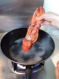 龙虾烩面怎么做好吃_家常龙虾烩面的做法