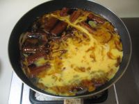 鳗鱼滑蛋盖饭怎么做好吃_家常鳗鱼滑蛋盖饭的做法