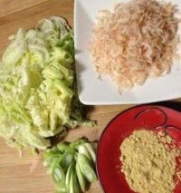 虾皮白菜疙瘩汤怎么做好吃_家常虾皮白菜疙瘩汤的做法