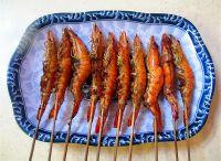 香烤串串虾怎么做好吃_家常香烤串串虾的做法
