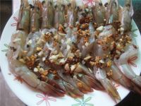 葱蒜茸蒸虾怎么做好吃_家常葱蒜茸蒸虾的做法
